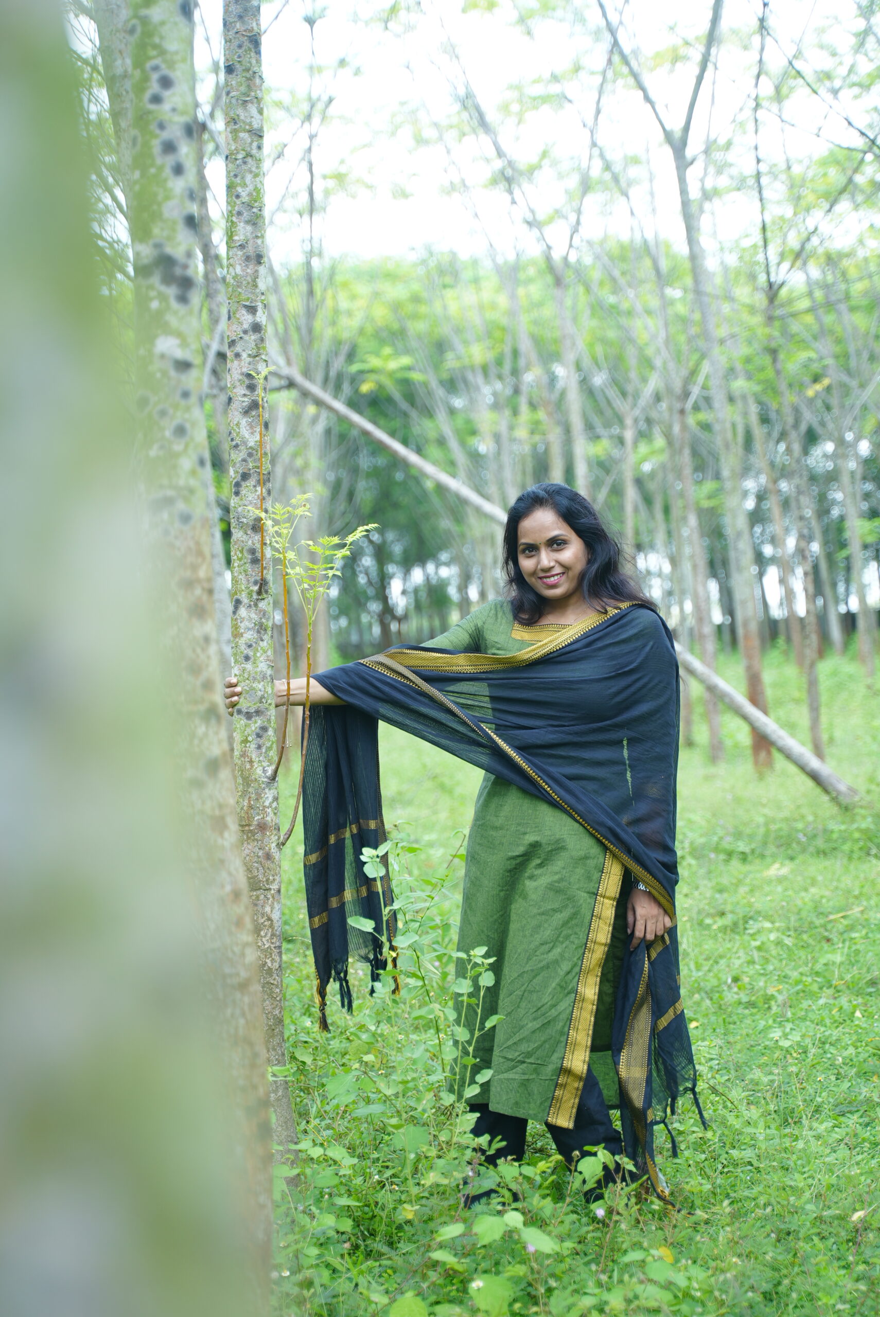 SJ-15 | Mangalagiri Handloom Cotton 3-Piece Suit Set – Leaf Green & Black Contrast - Image 5