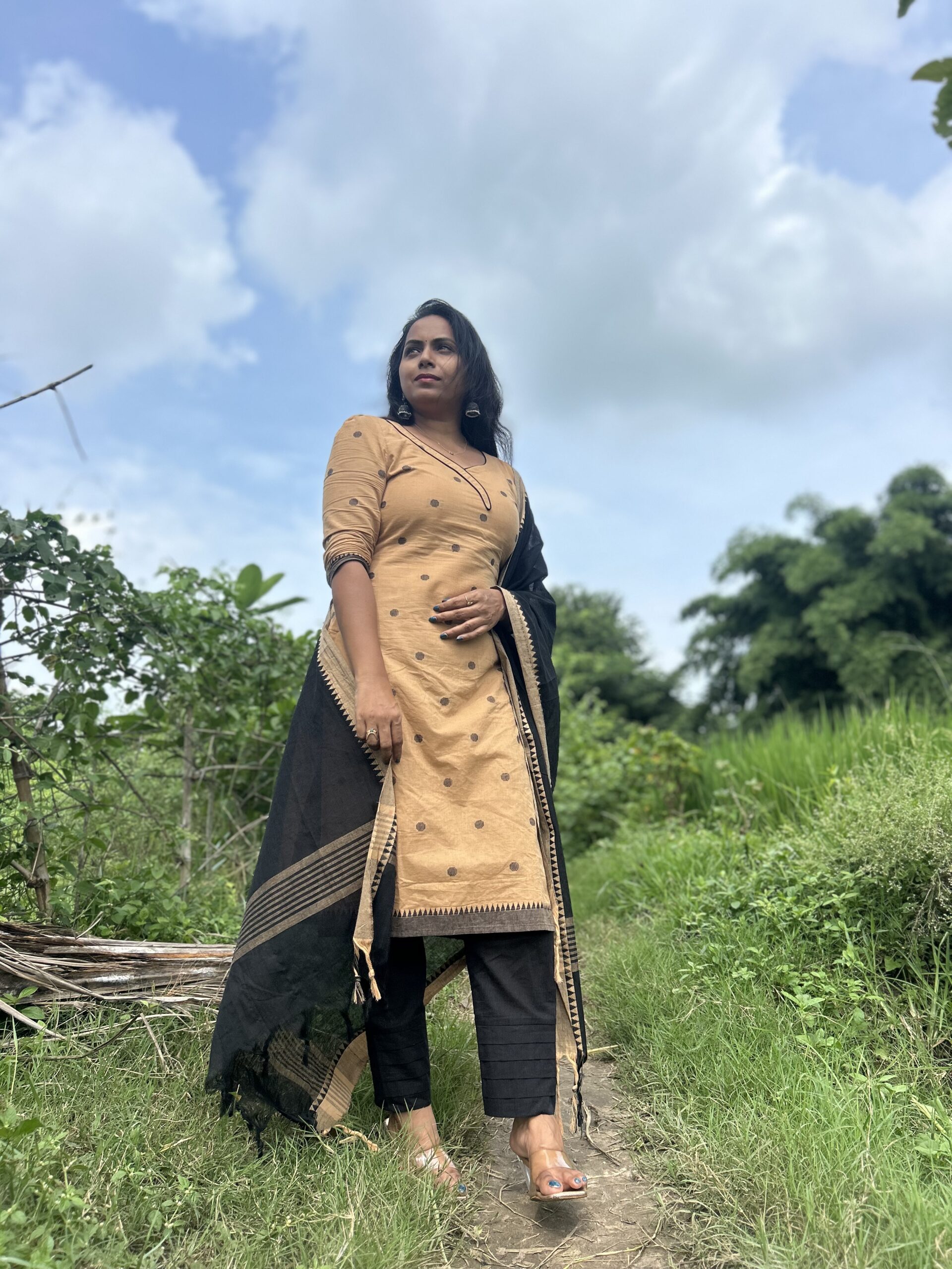 SJ-16 | Mangalagiri Handloom Cotton 3-Piece Suit Set | Wheat Tone with Black - Image 8