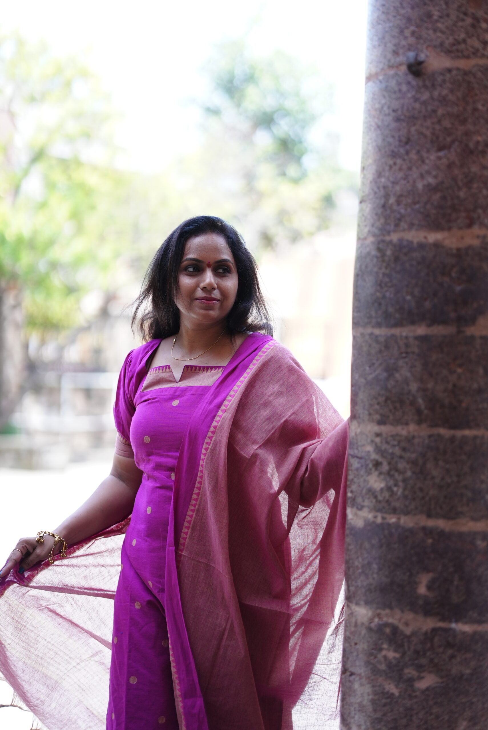SJ-17 | Magenta Pink Dual-Tone Mangalagiri Cotton 3-Piece Suit Set - Image 4