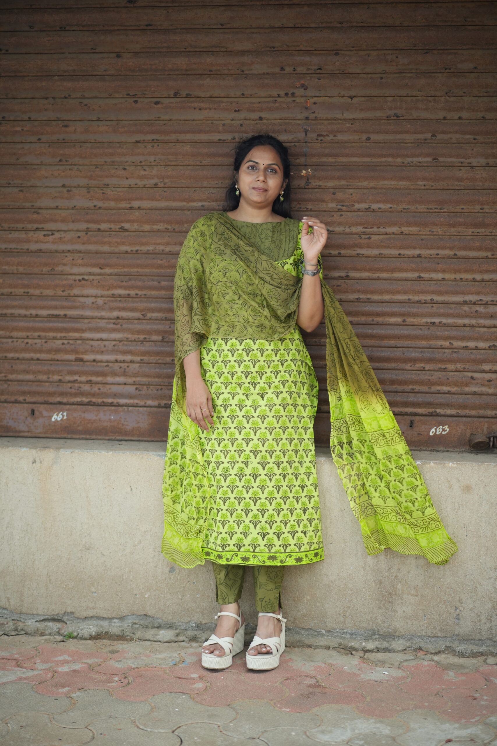 Sahara - Drop 2 | SJ-34 | Radiant Green Handblock 3-Piece Cotton Suit Set - Image 4