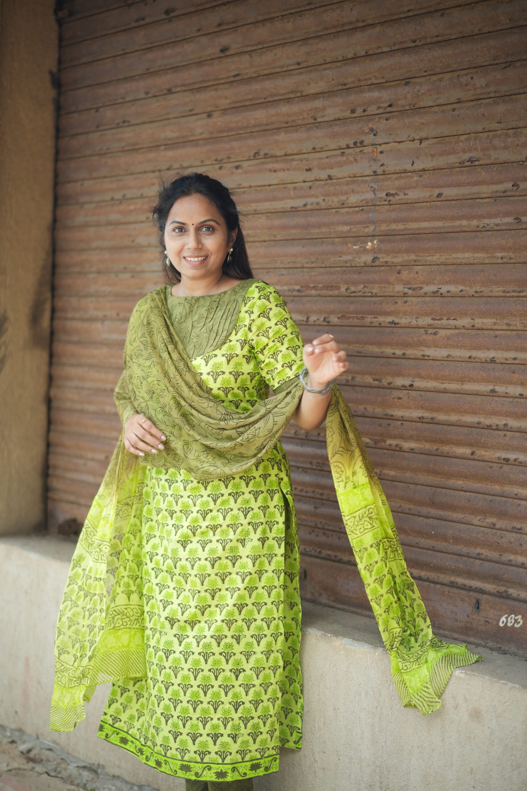 Sahara - Drop 2 | SJ-34 | Radiant Green Handblock 3-Piece Cotton Suit Set - Image 2