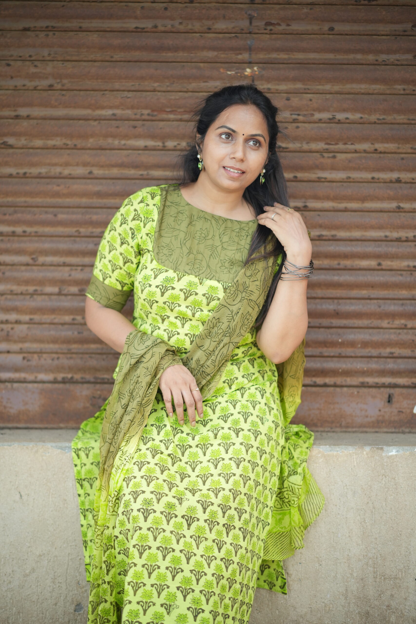 Sahara - Drop 2 | SJ-34 | Radiant Green Handblock 3-Piece Cotton Suit Set - Image 3